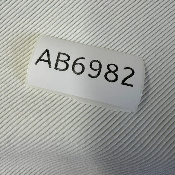 Varley Milwood Ribbed Cowl Pullover Women’s Size Large White Cropped Sweater - Picture 12 of 12